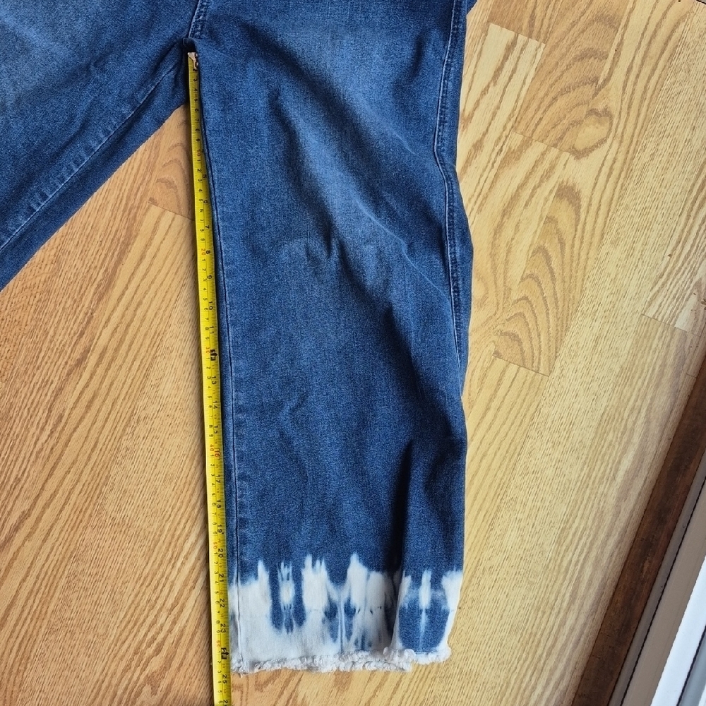 Suzanne Betro Indigo Flare Jeans with Tie-Dye Hem - Picture 7 of 7